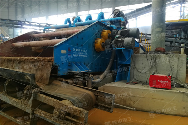 螺旋<a href=http://www.hostpanda.cn/tags/xishaji target=_blank class=infotextkey><a href=//tags/xishaji target=_blank class=infotextkey>洗砂機</a></a>50.jpg